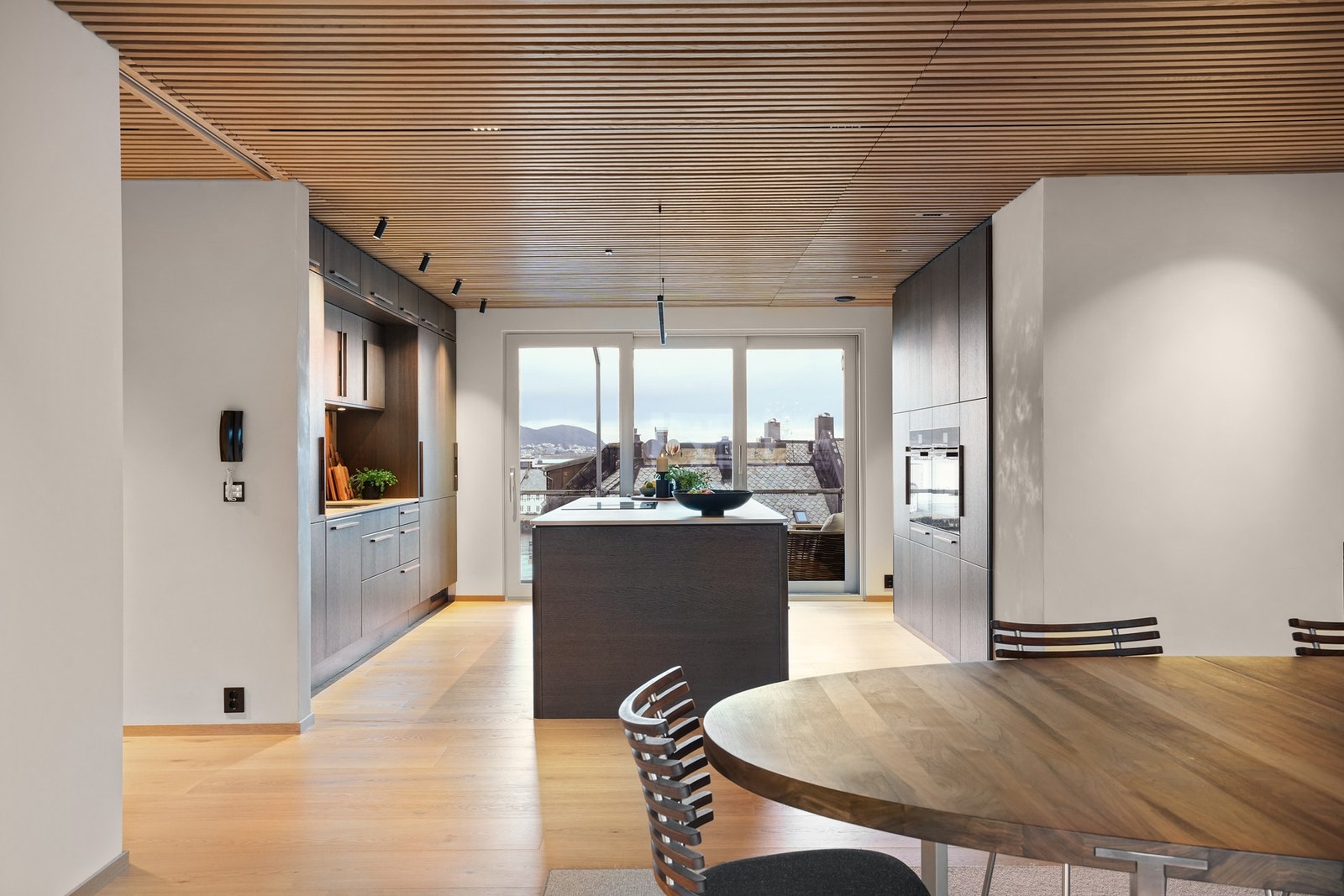 Utformingen i de sosiale sonene er åpen, luftig og fleksibel. Galleribilde