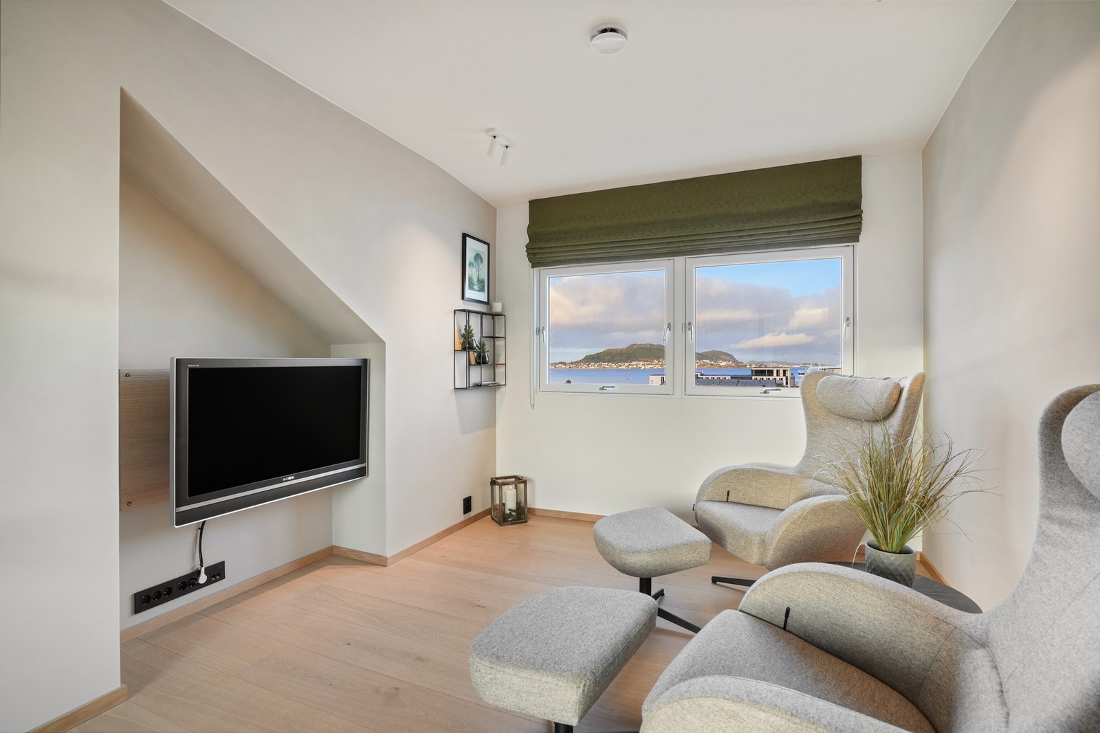 Rommet er perfekt hvis man ønsker å trekke seg tilbake for litt egentid med en god bok eller film. Galleribilde