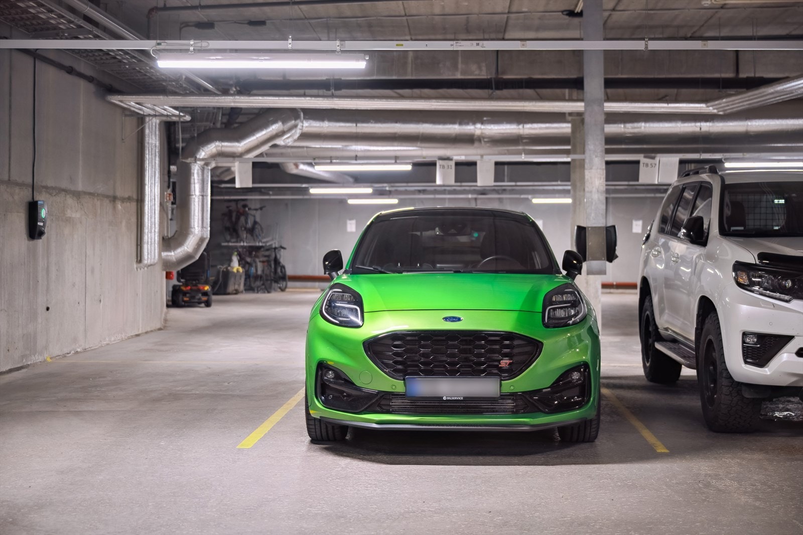 Biloppstillingsplass nr 31 medfølger (mulighet for å montere elbillader) Galleribilde