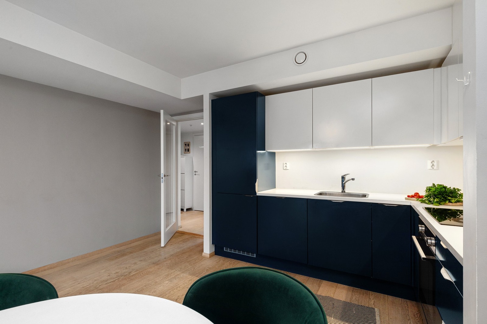 Leiligheten ligger i bygg fra 2019 og holder god standard Galleribilde