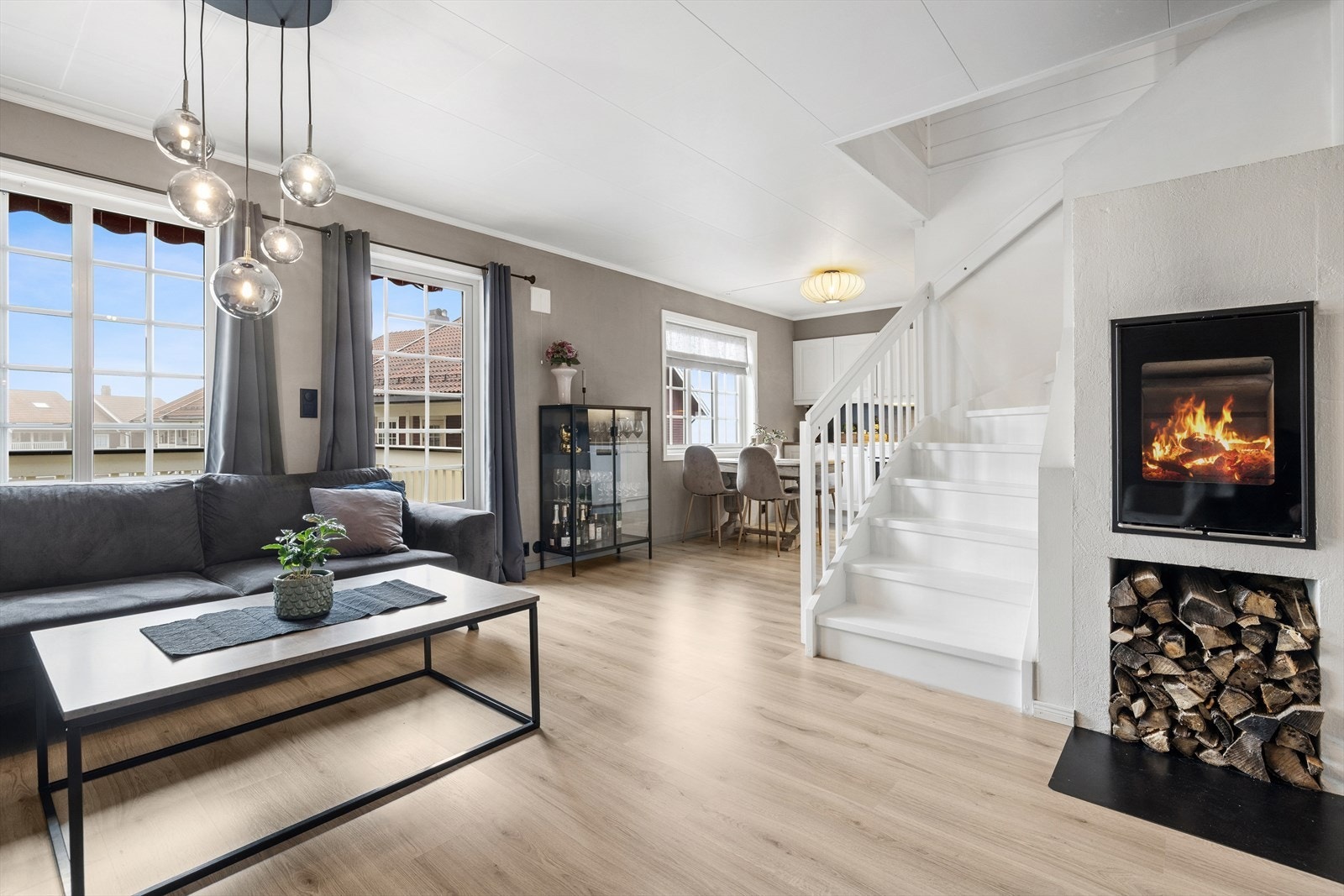 Velkommen til Kirsebærhagan 9B og denne flotte og lekre leiligheten. Galleribilde