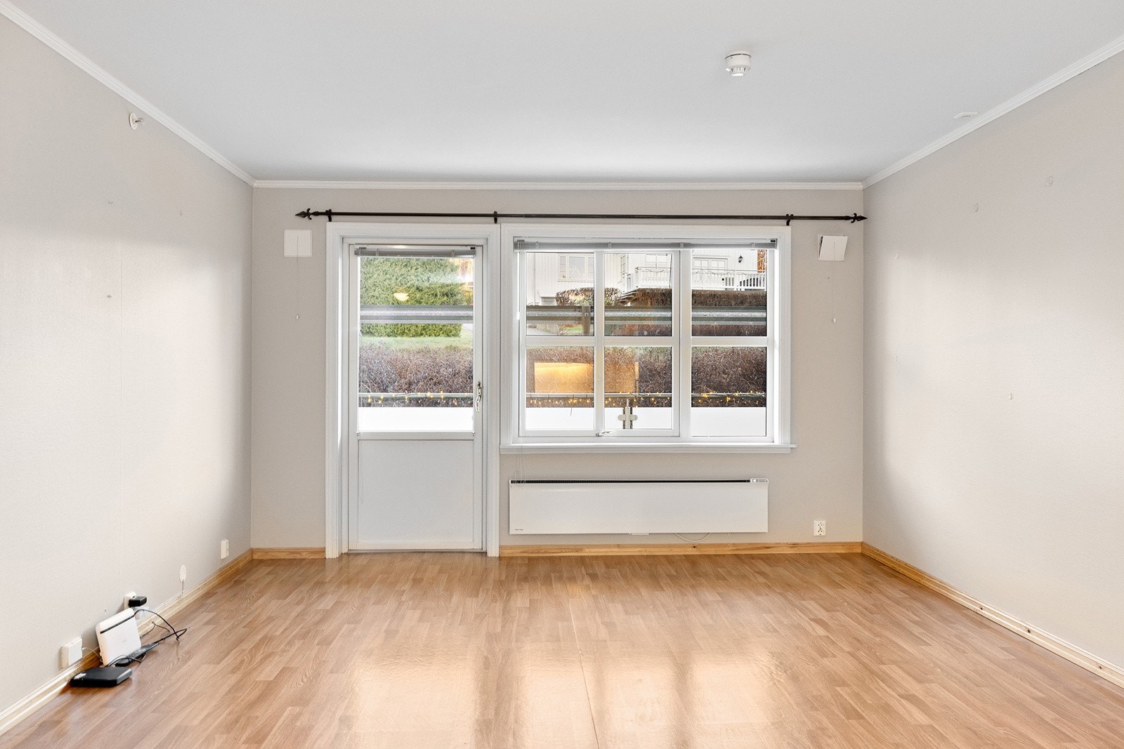 Stue med utgang til balkong Galleribilde