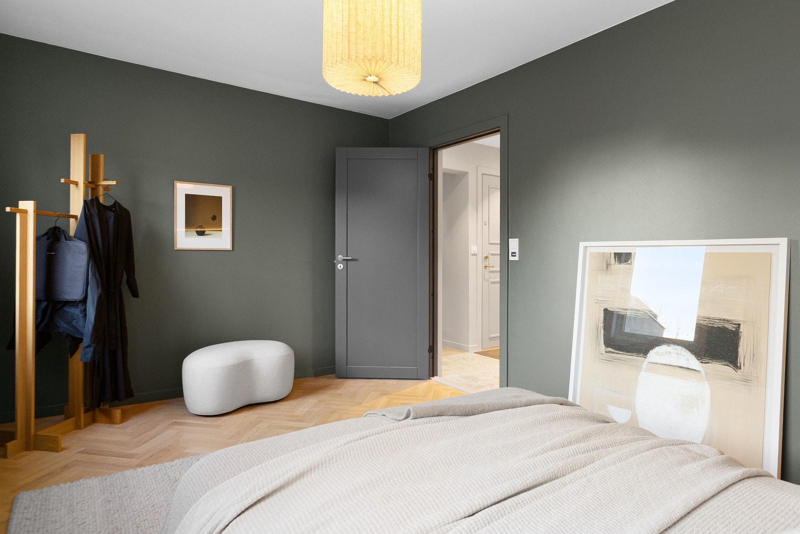 God plass til garderobeløsning på soverommet Galleribilde