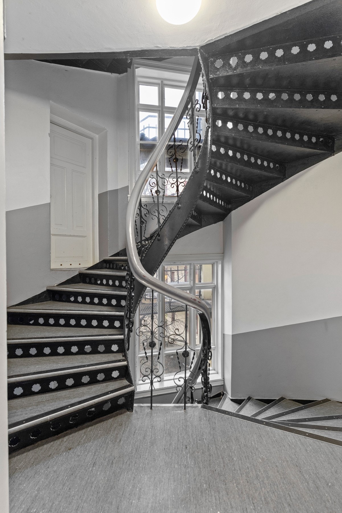 Trivelig og velholdt oppgang som gir et godt førsteinntrykk. Galleribilde