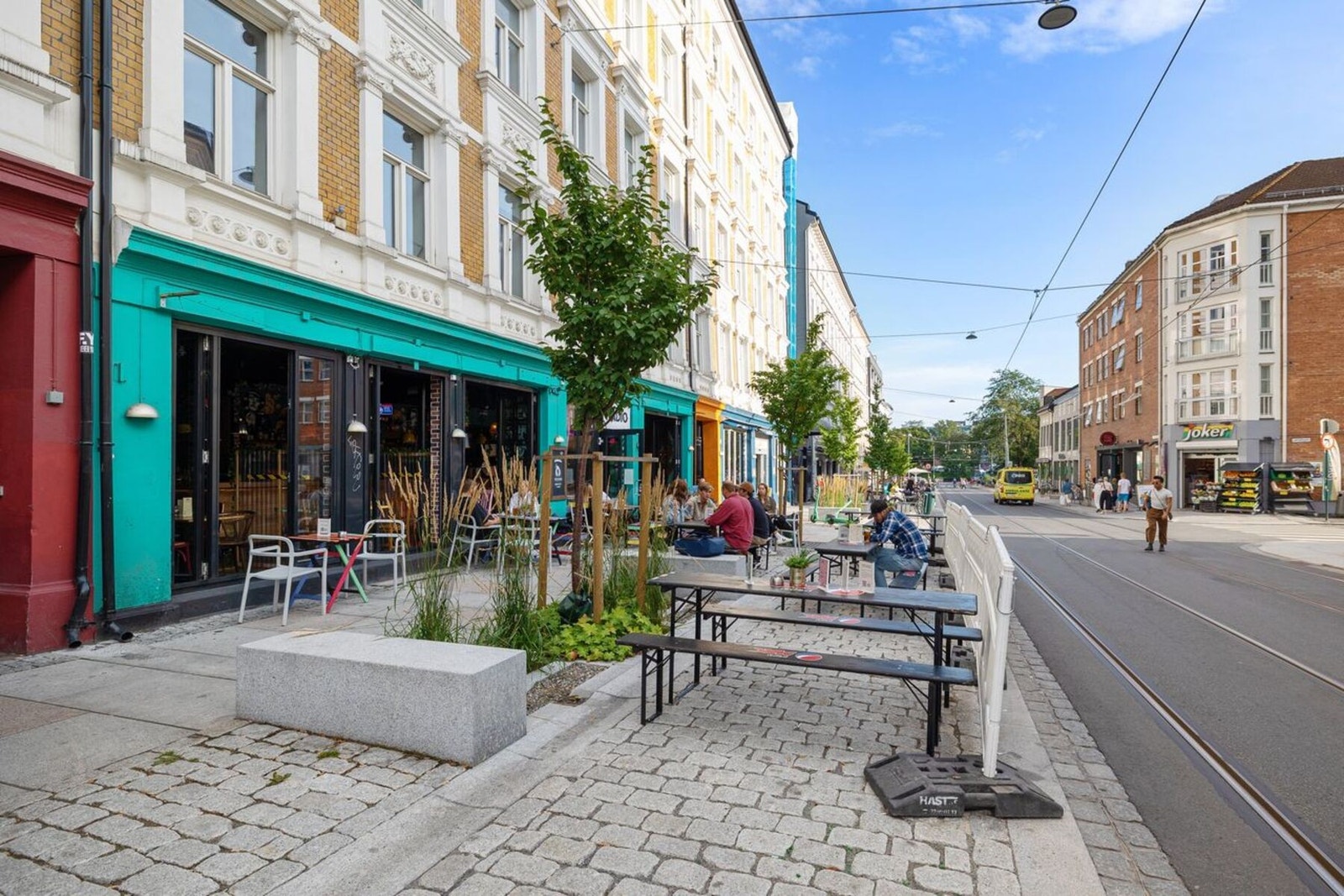 Thorvald Meyers gate strekker seg gjennom Grünerløkka og byr på de servicetilbud du måtte trenge. Galleribilde