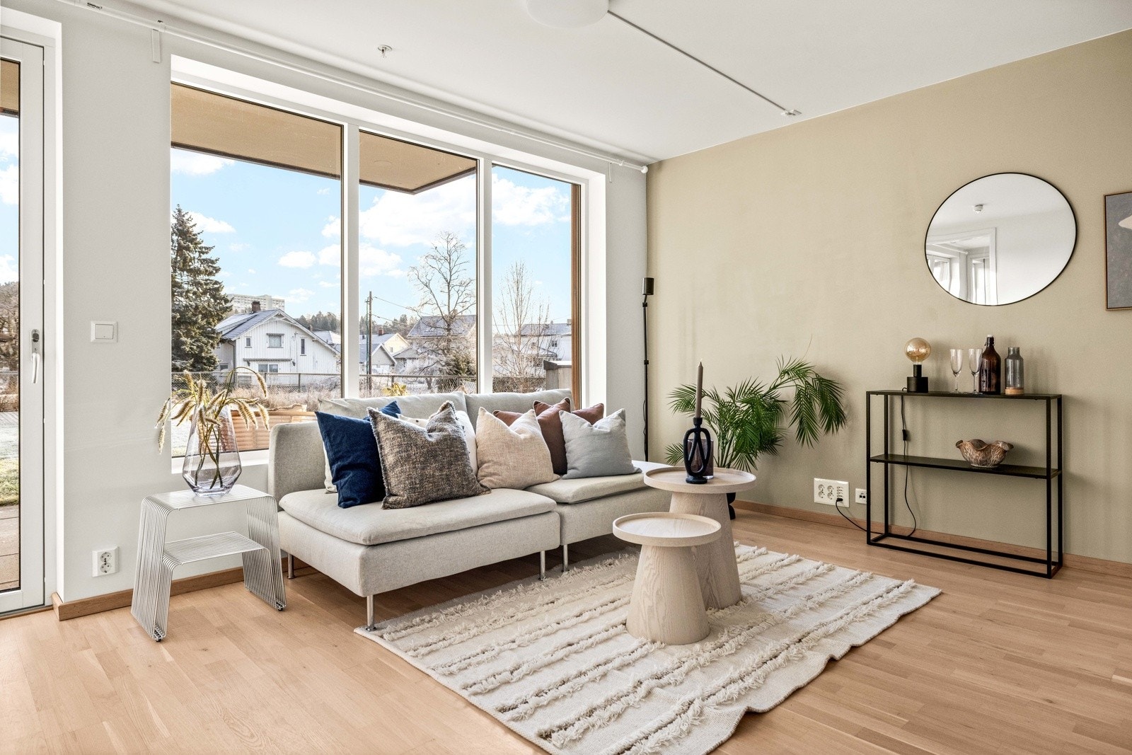 Godt lysinnslipp og gulvvarme i alle gulv. Galleribilde