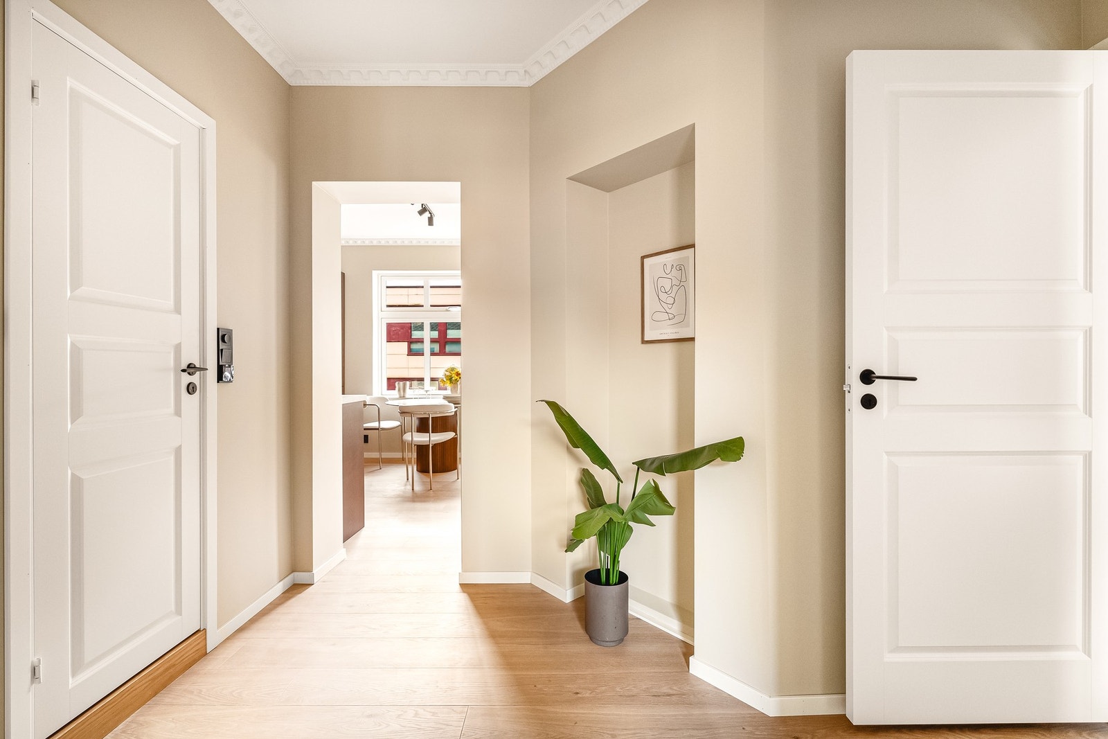 Særpreg, generøs takhøyde og gode rom Galleribilde