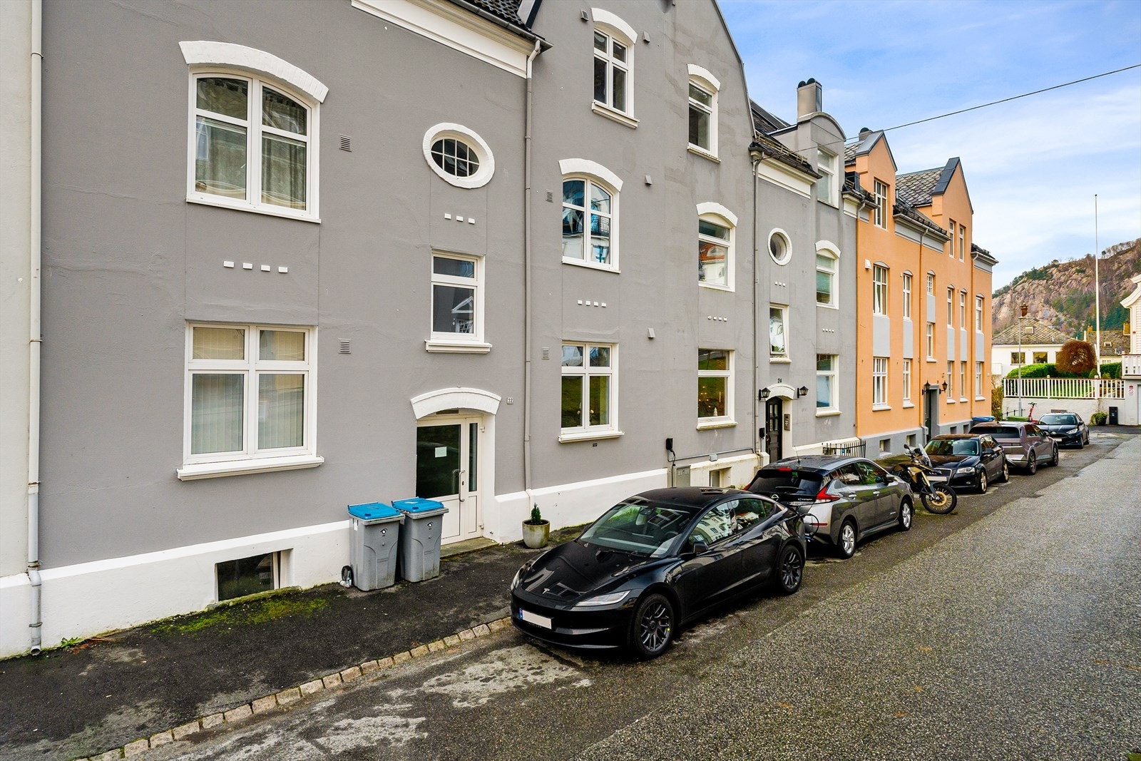 Kirkegaten 22 er en koselig og rolig gate fri for gjennomgangstrafikk. Galleribilde