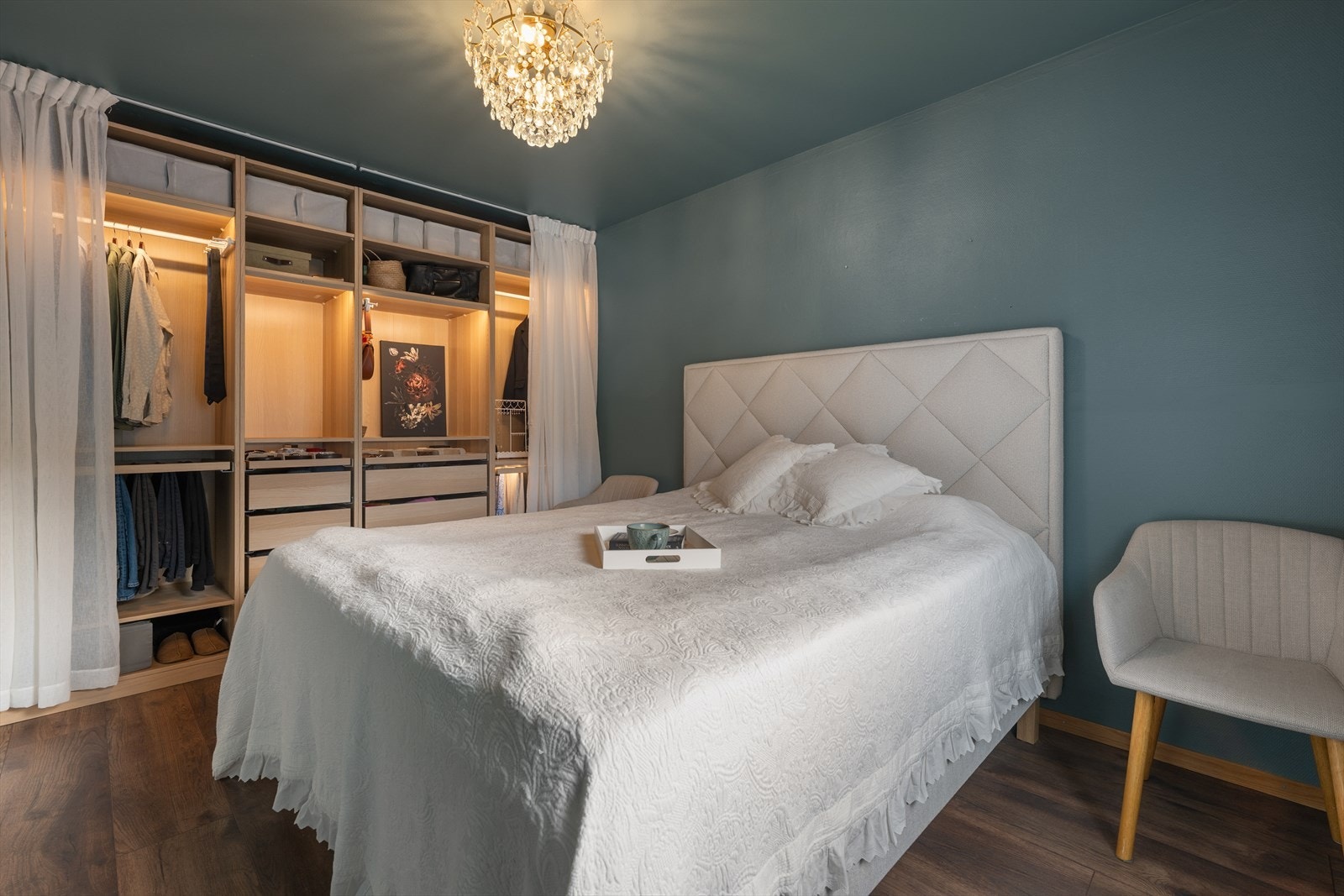 Stor garderobeløsning (nytt 2025) Galleribilde