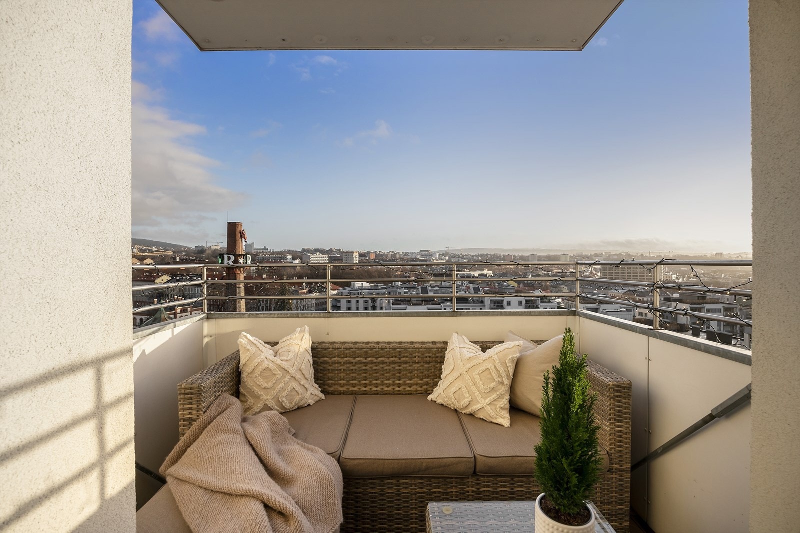 Foto: Junaid Hanif. Velkommen til Thorvald Meyers gate 5! Galleribilde