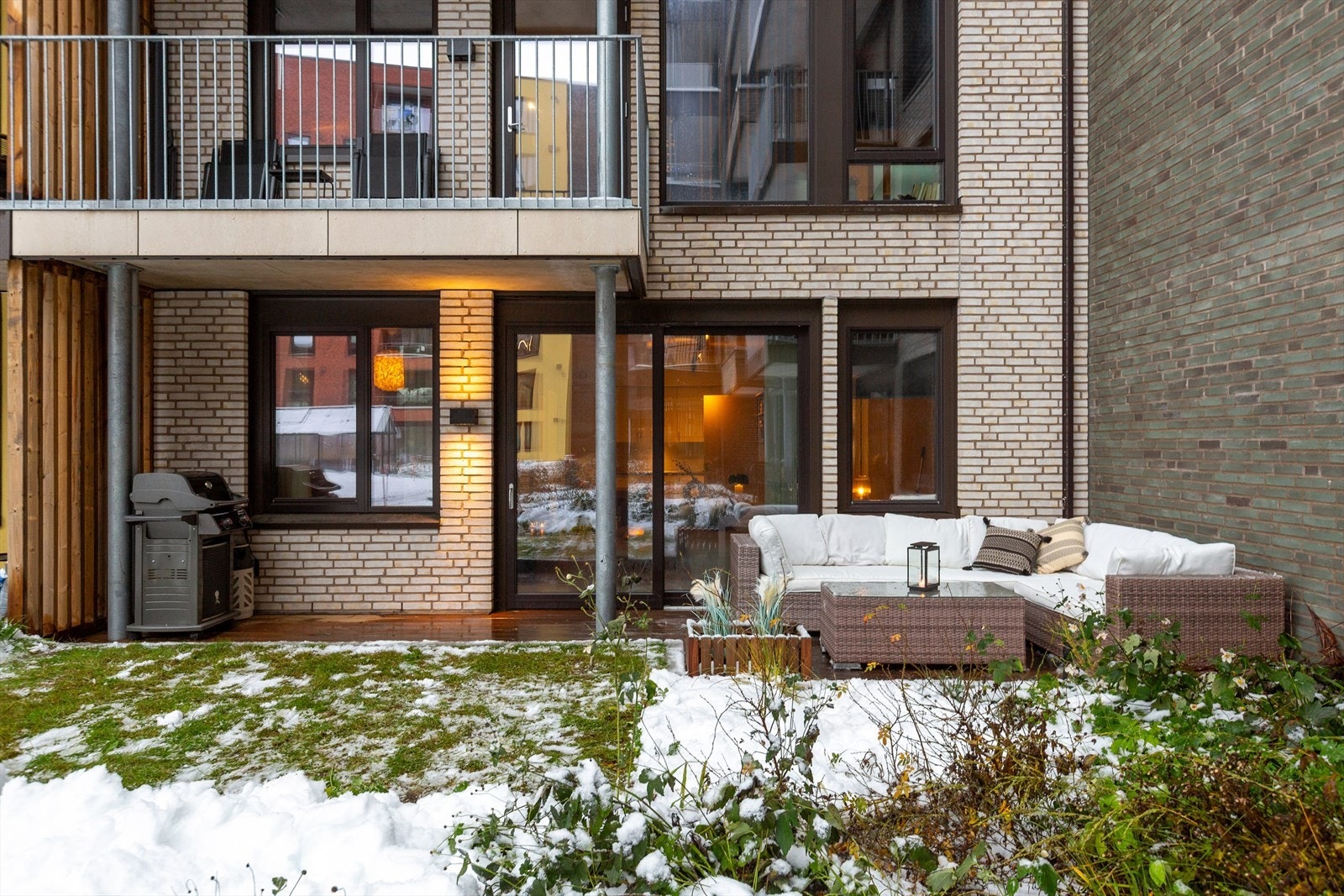 Her er det plass til både avslapning og hyggelige måltider. Galleribilde