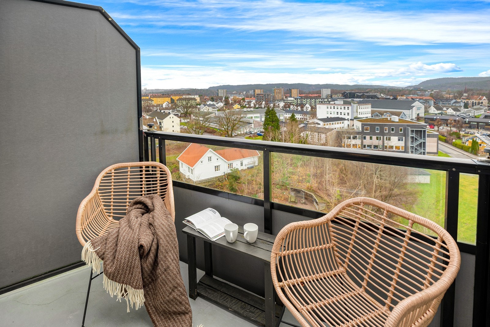 En lys og innbydende toppleilighet på beste lund! Galleribilde