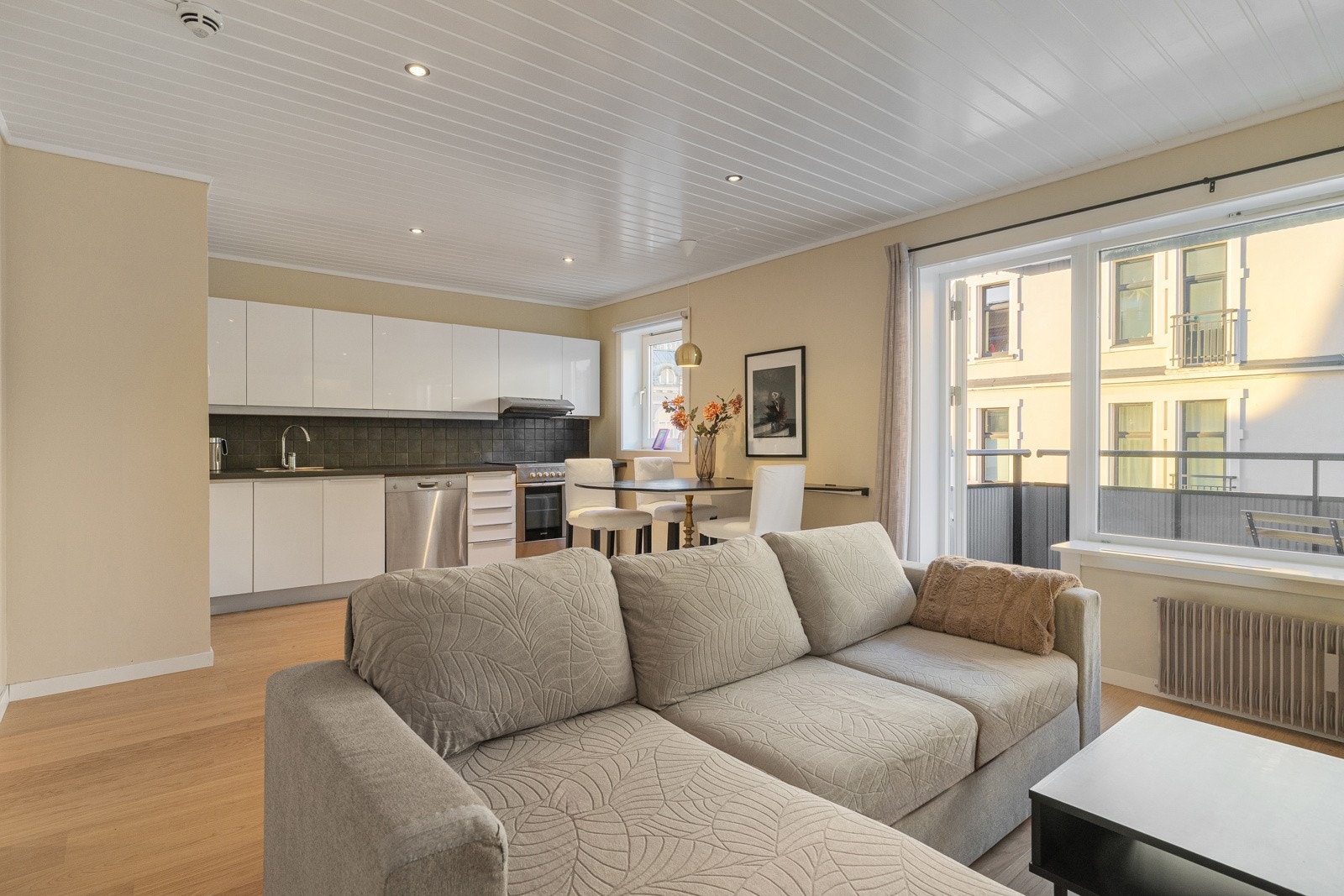 Leiligheten har en arealeffektiv planløsning med flere møbleringsmuligheter. Galleribilde