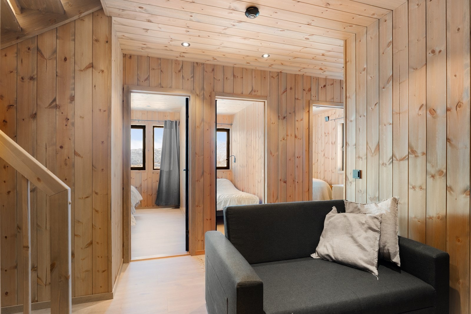 Hytten har til sammen 4 soverom - Samtlige beliggende i underetasjen. Galleribilde