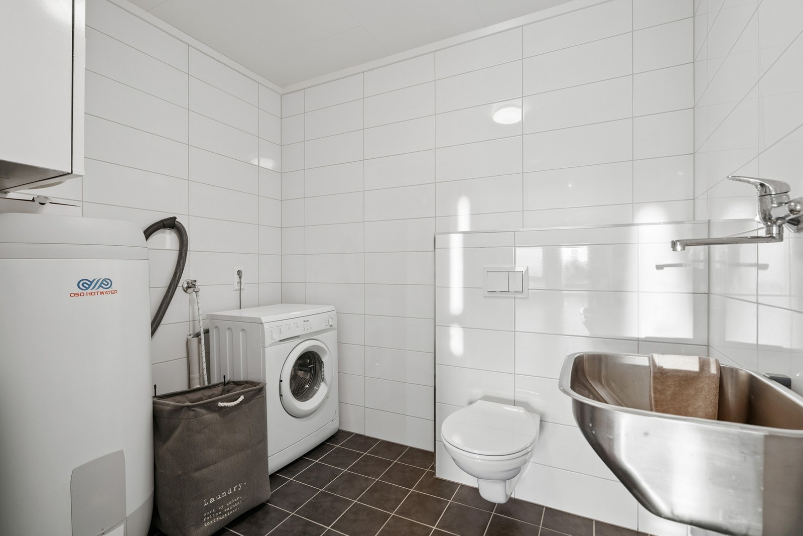 Vaskerom Galleribilde