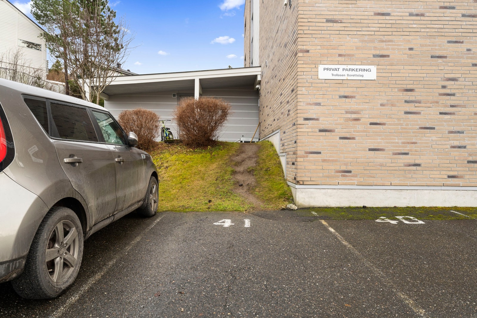 Egen parkeringsplass Galleribilde