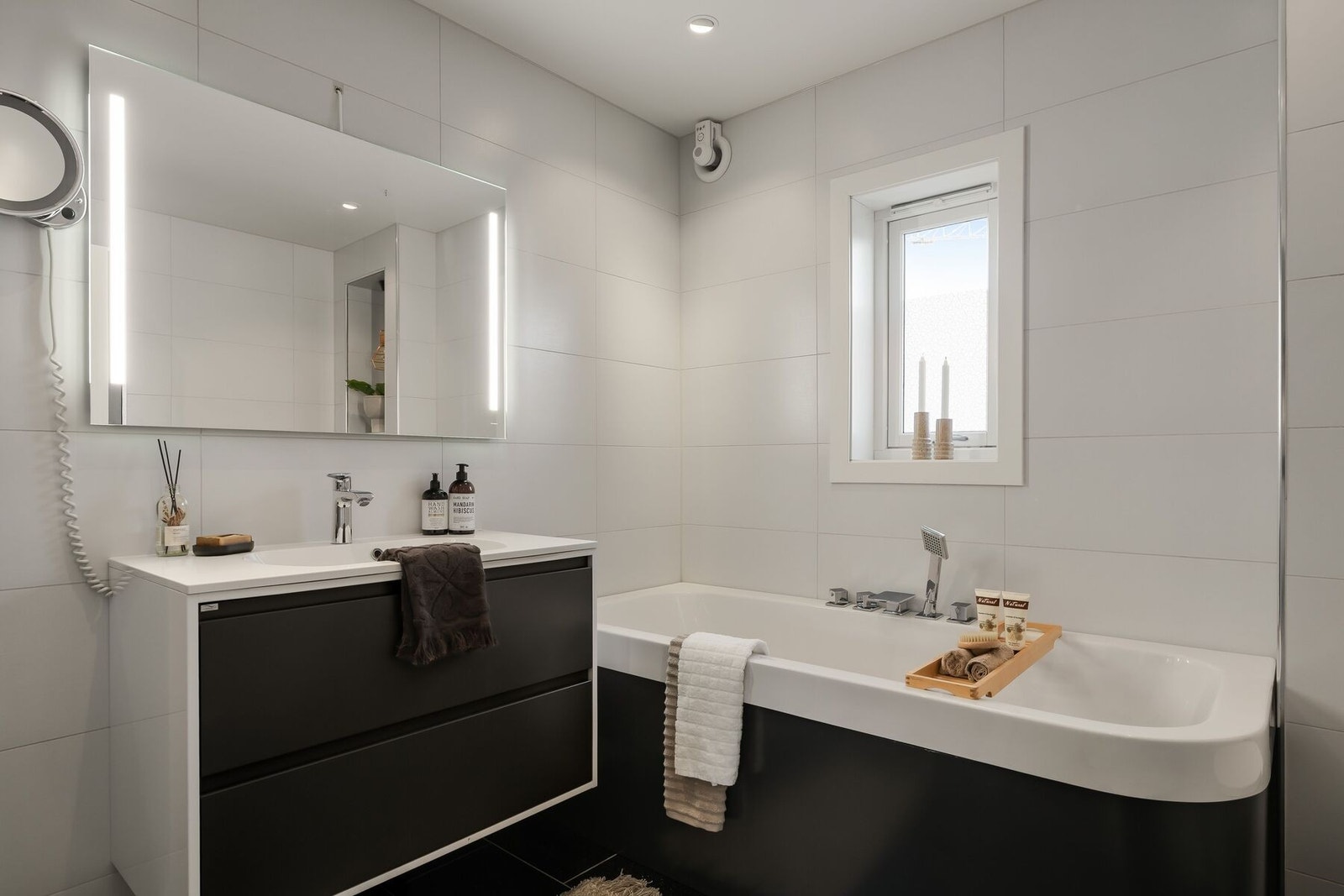 Pent bad fra 2015 i 2. etasje Galleribilde