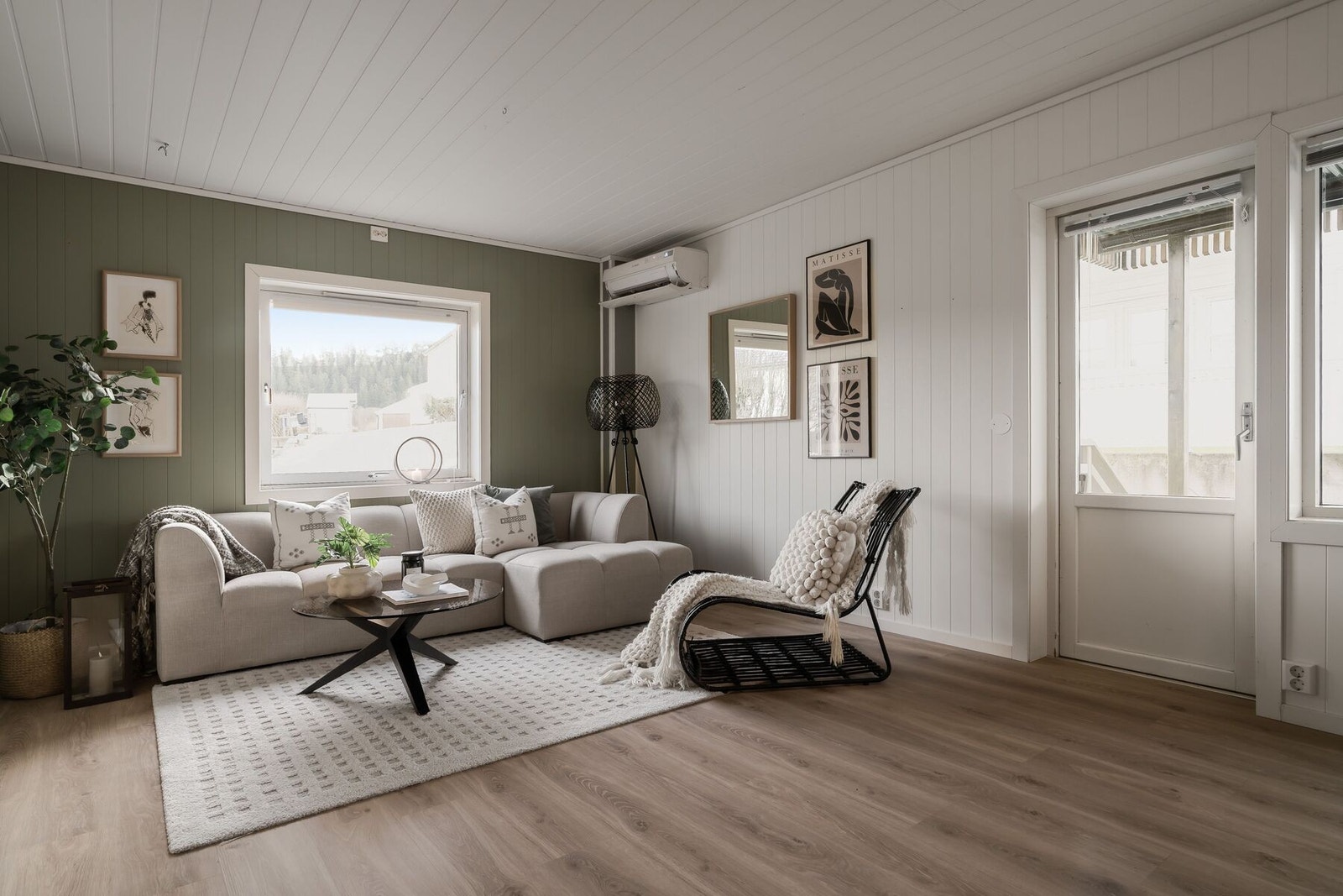 Varmepumpen på stuen gir et jevnt godt inneklima året rundt Galleribilde