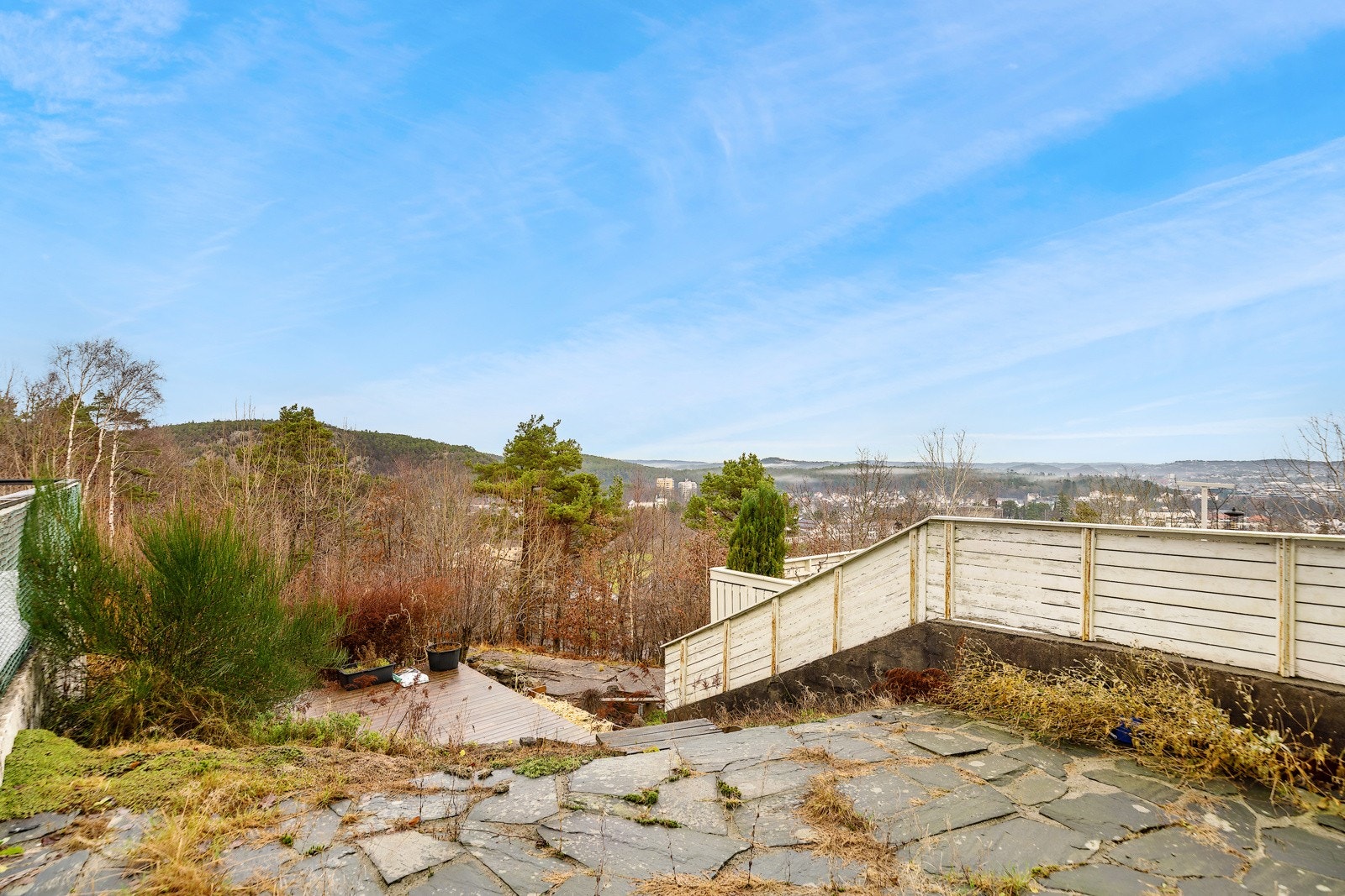 Hage/terrasse på baksiden Galleribilde