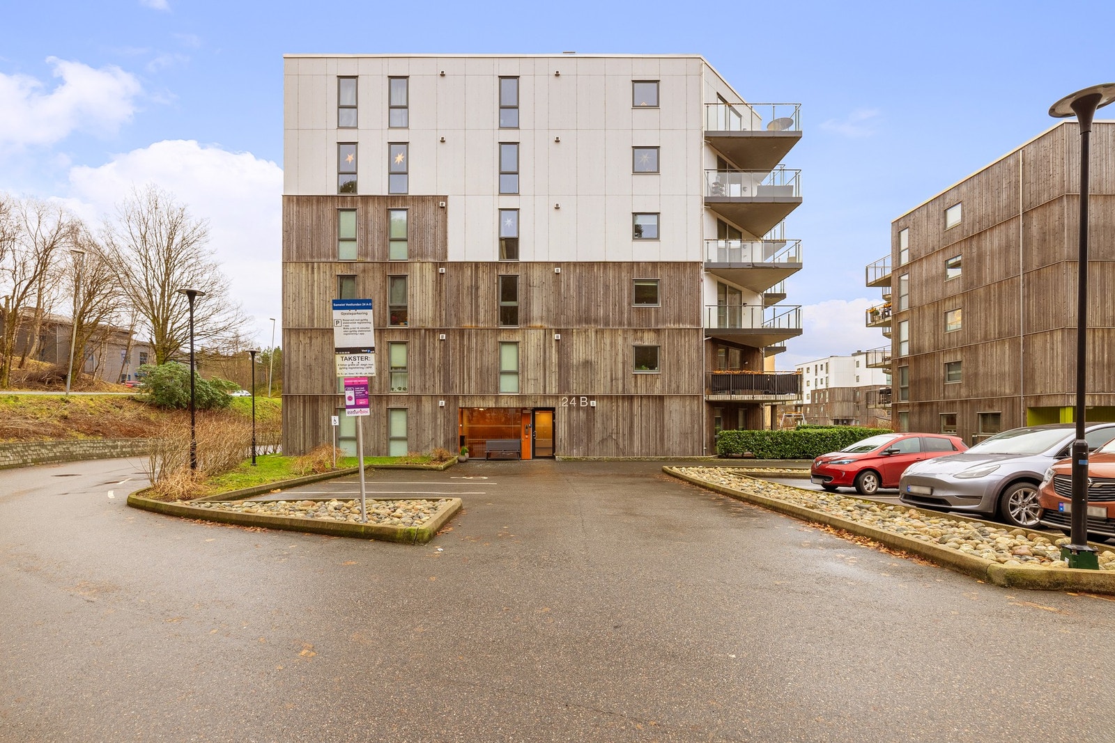 Flott og moderne leilighetsbygg som stod ferdigstilt i 2018. Galleribilde