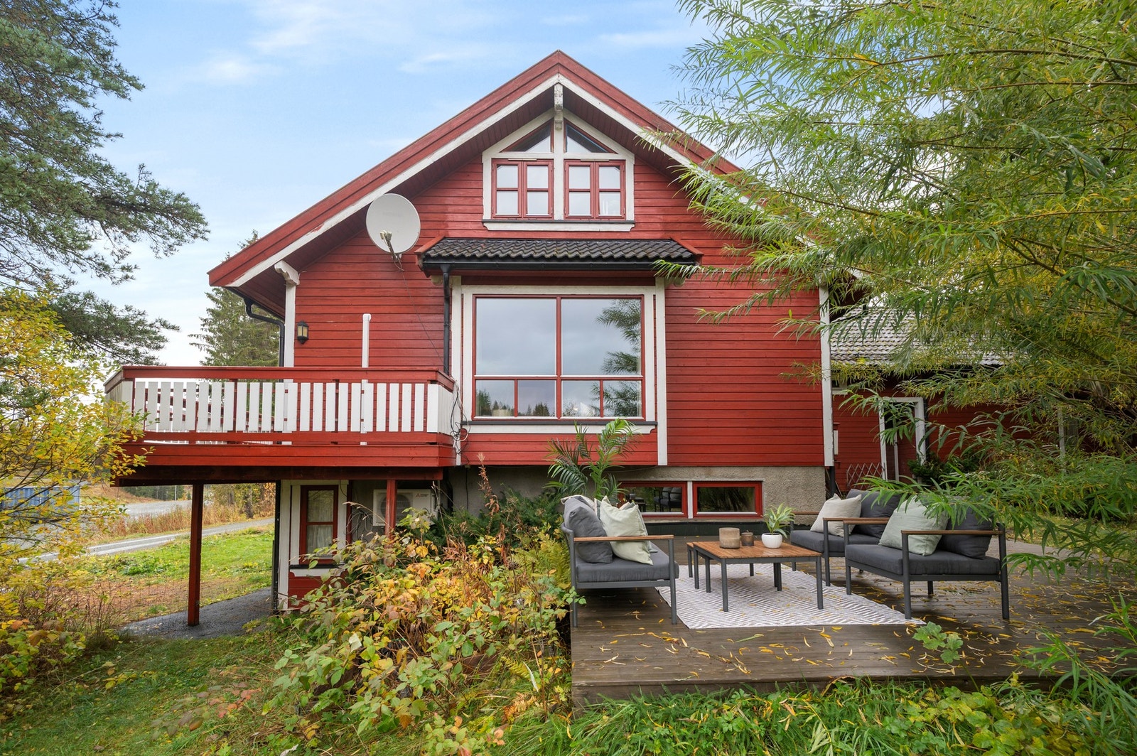 Gode muligheter for å innrede med ønsket utemøblement. Galleribilde