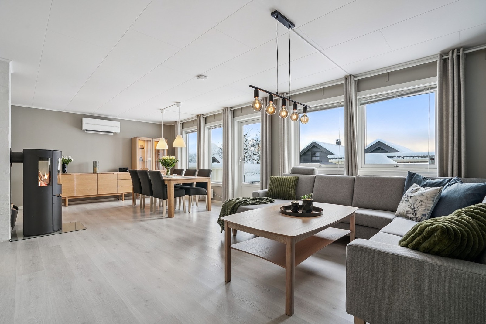 Velkommen til Bjørkhaugen 21! Foto: Marcus Vinjevoll Sætre. Galleribilde