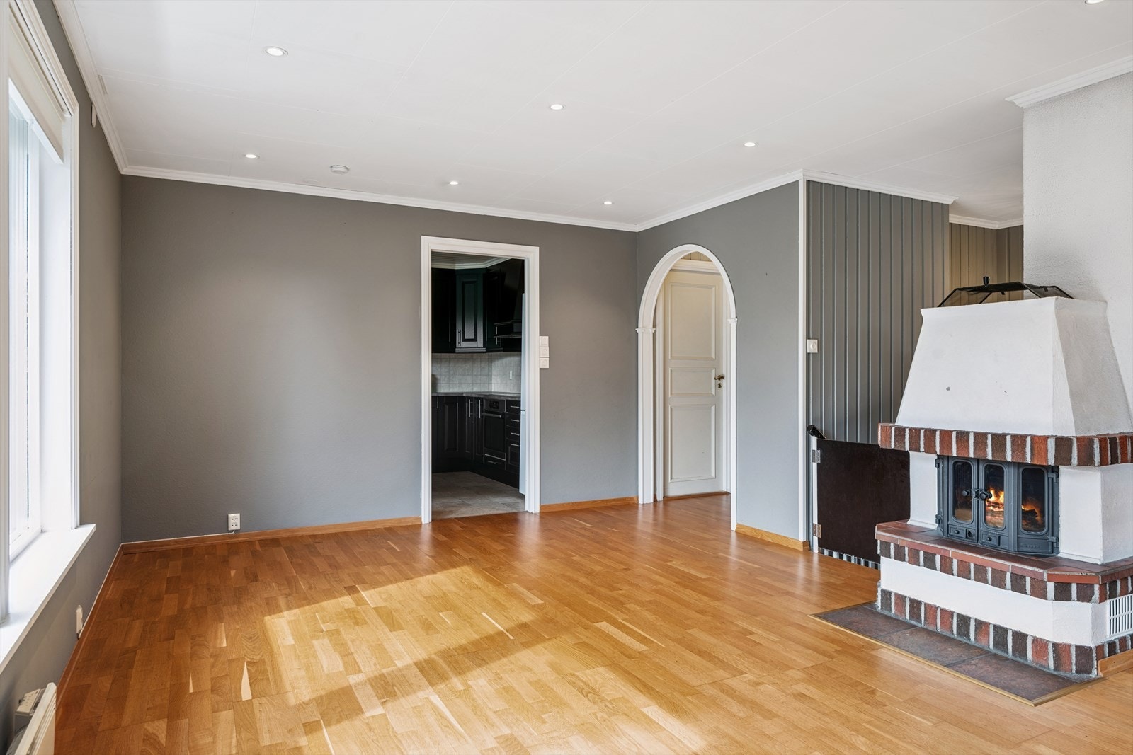 God plass til spisestue Galleribilde