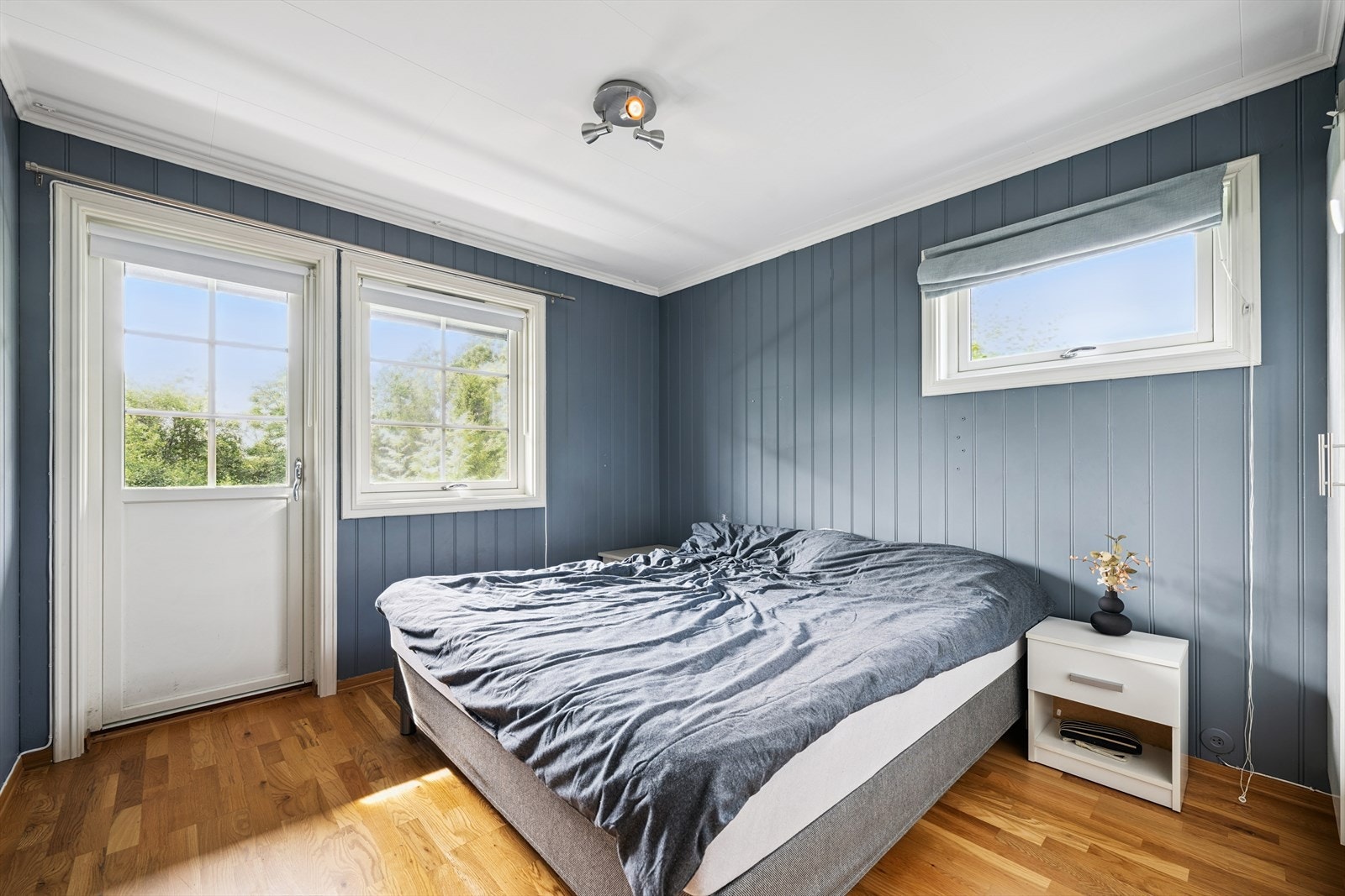 Hovedsoverom med utgang til terrasse Galleribilde