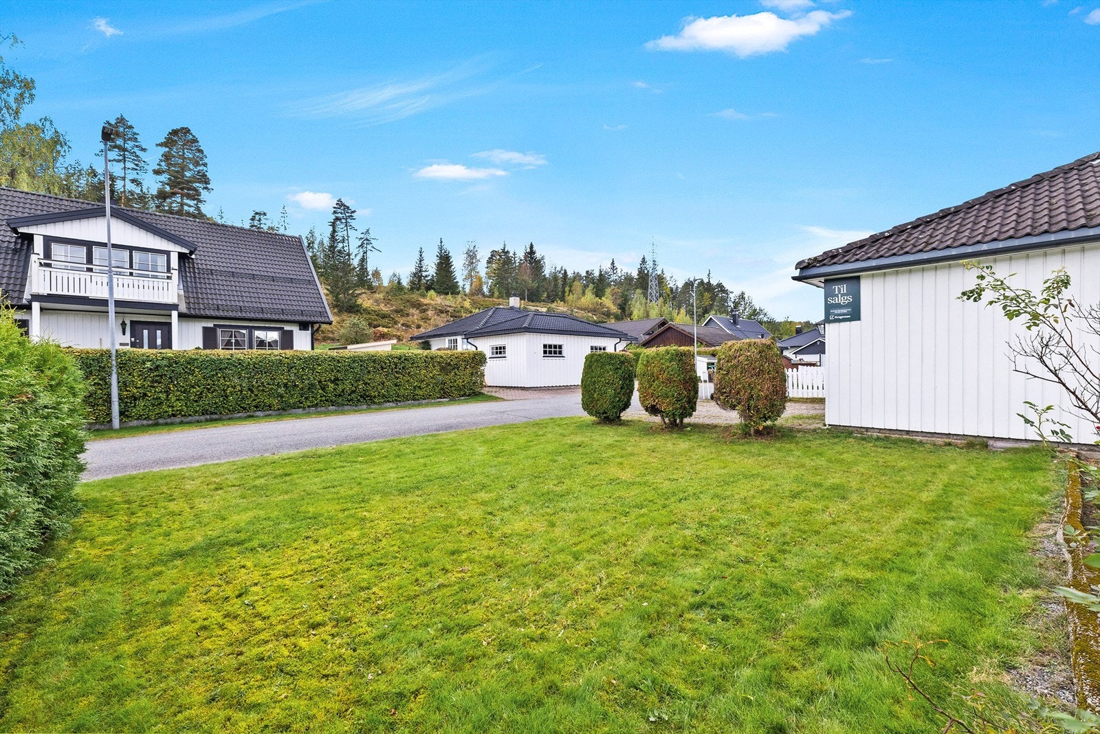 Tomten er på ca 568 kvm Galleribilde