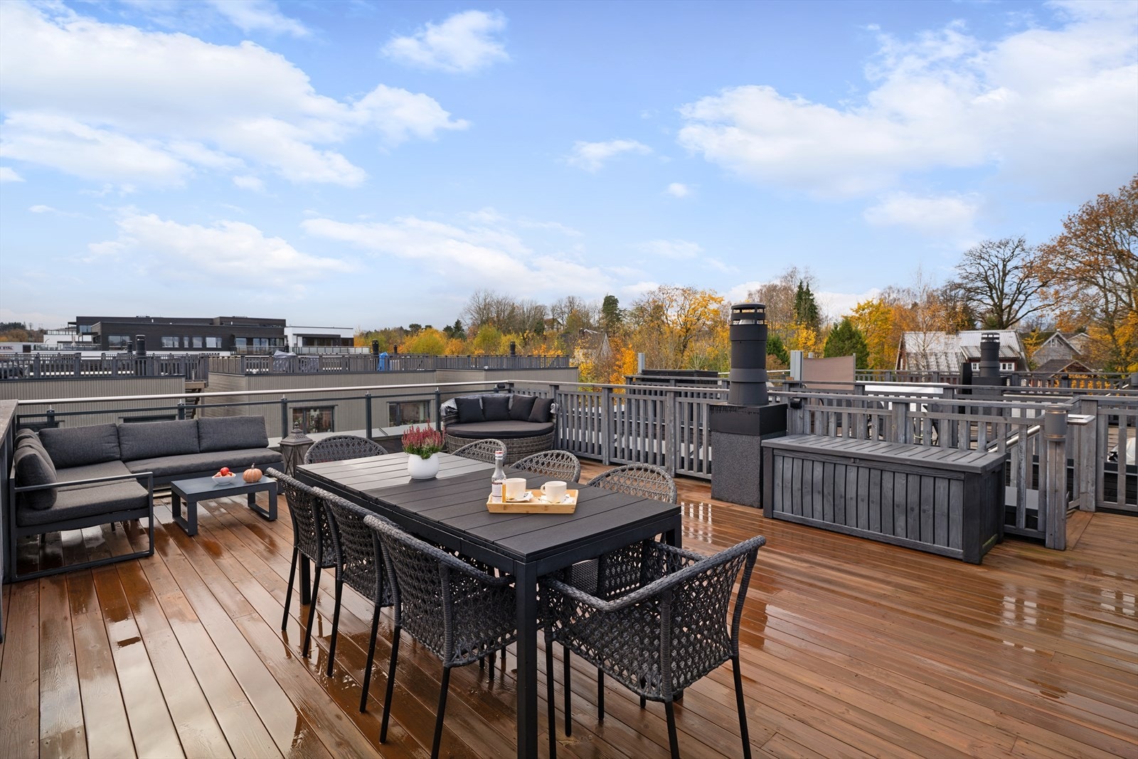 Her er det god plass til utemøbler Galleribilde