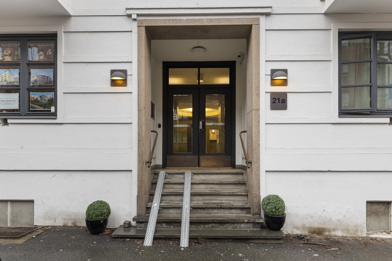 Fint og innbydende inngangsparti. Galleribilde