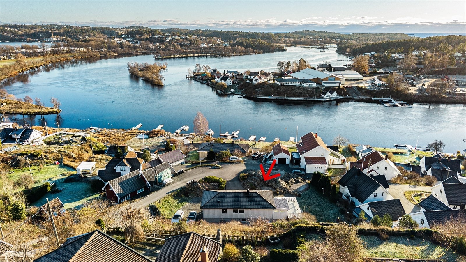 Kristoffer Eastwood i Nordvik presenterer Øvre Haugerød 10! Foto: JAA Foto Galleribilde