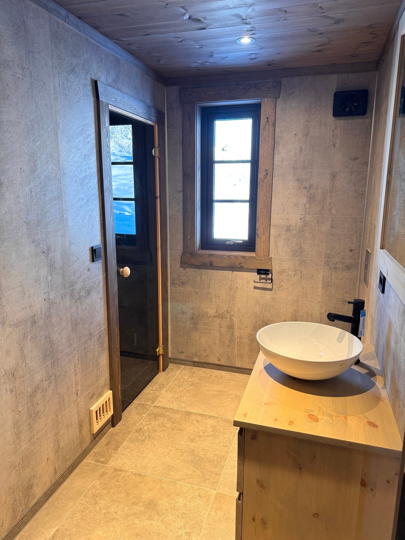 Badet har tilknytning til badstue Galleribilde