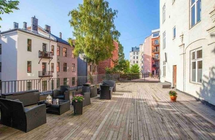 Sameiets felles uteområde som kan disponeres av alle beboerne. Galleribilde