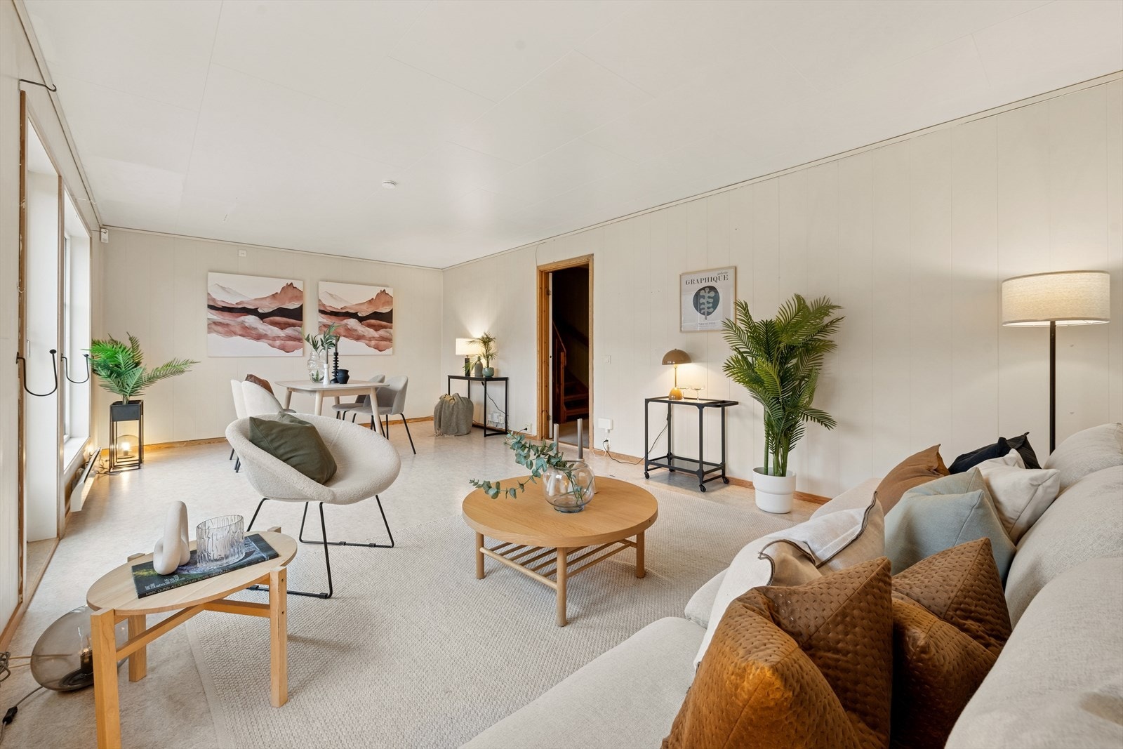 Herlig stueavdeling med god møbleringsfrihet. Galleribilde