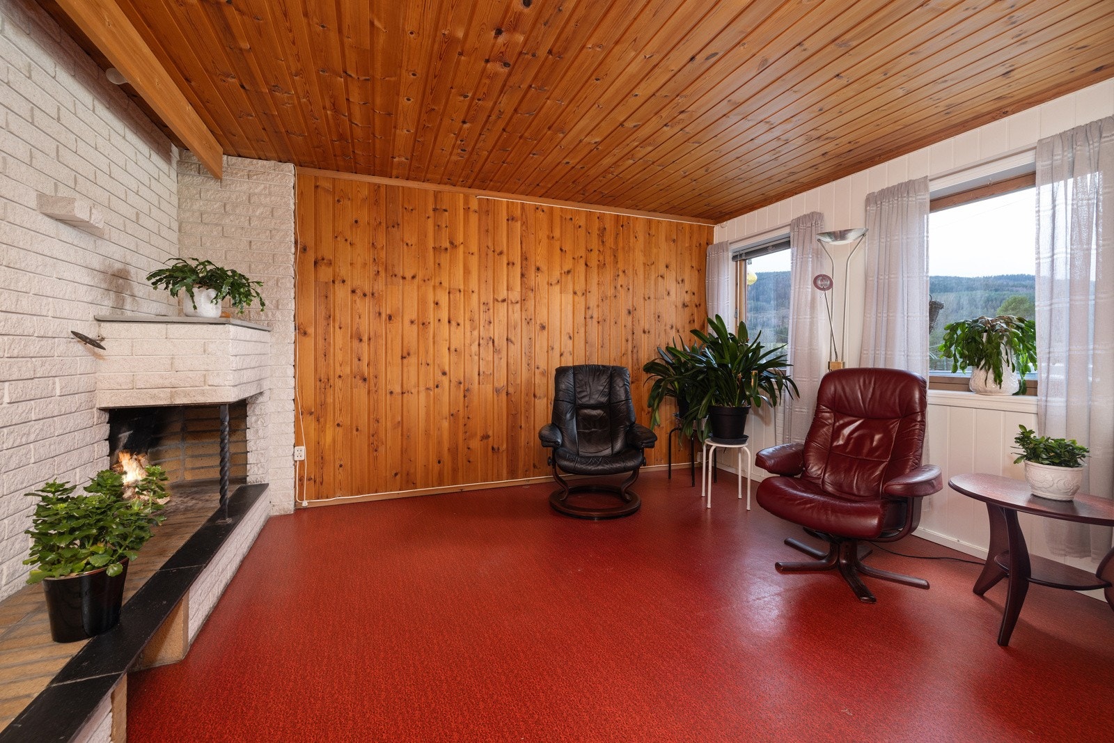 Kjellerstue. Galleribilde