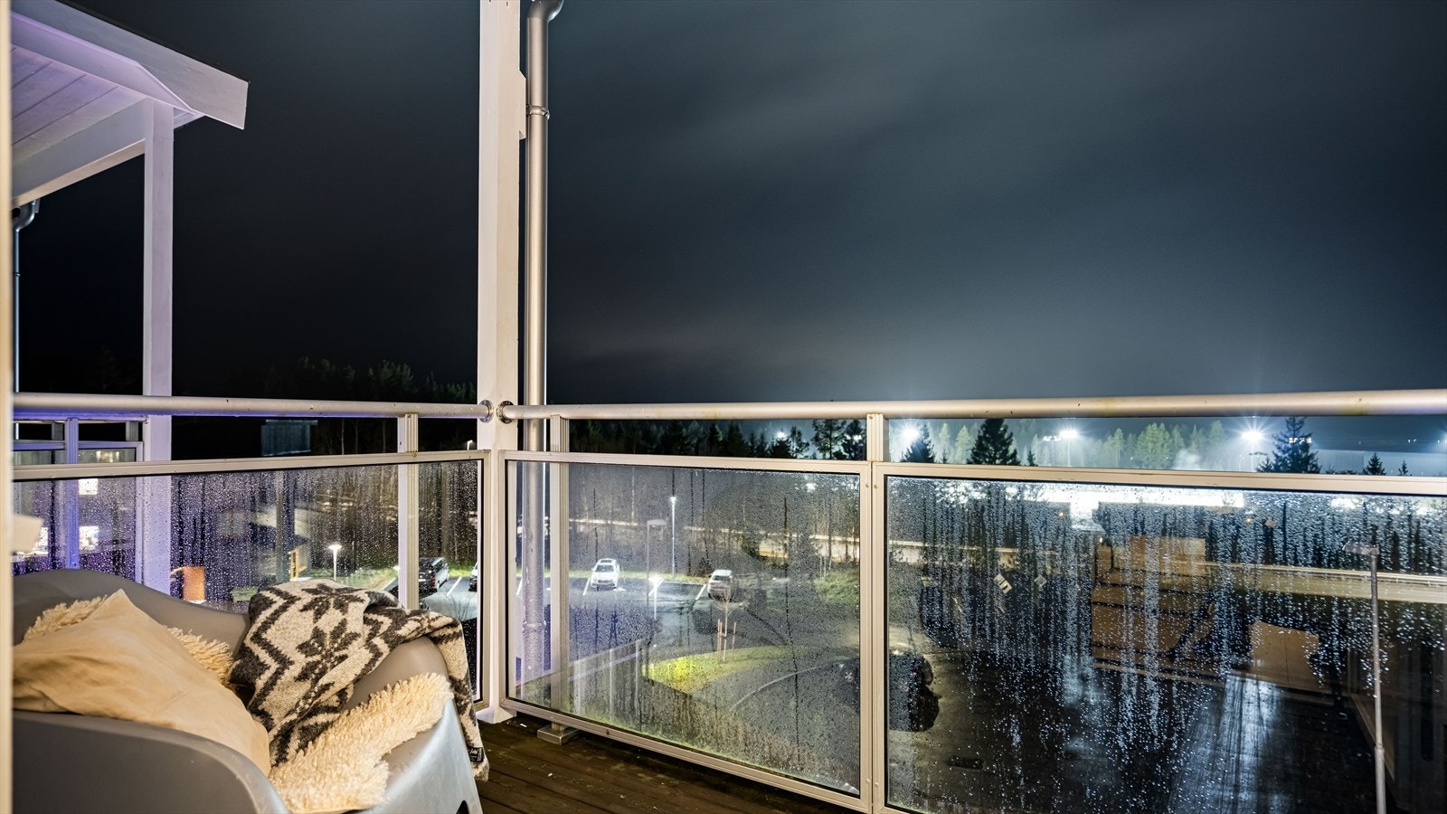 Balkong med plass til kafesett Galleribilde