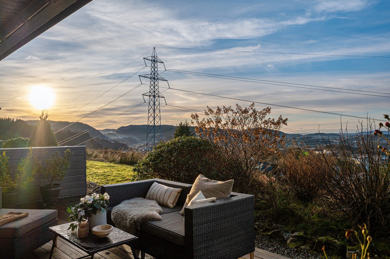 Svært gode solforhold med sol fra tidlig morgen til sen kveld. Galleribilde