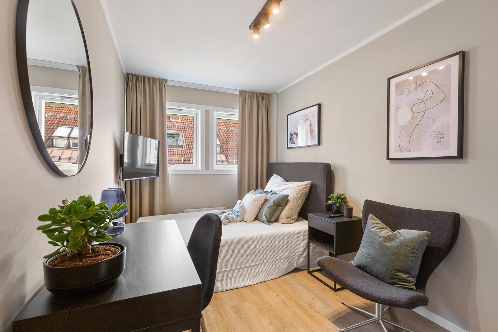 Boligen har moderne innredning og en meget sentral og attraktiv beliggenhet Galleribilde