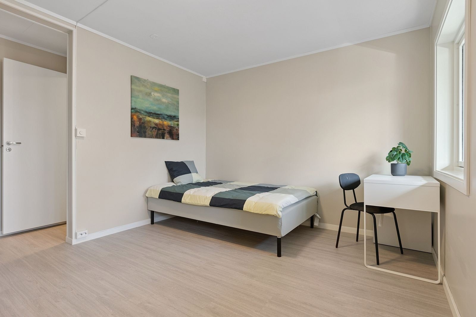 Boligen er delvis møblert. Galleribilde