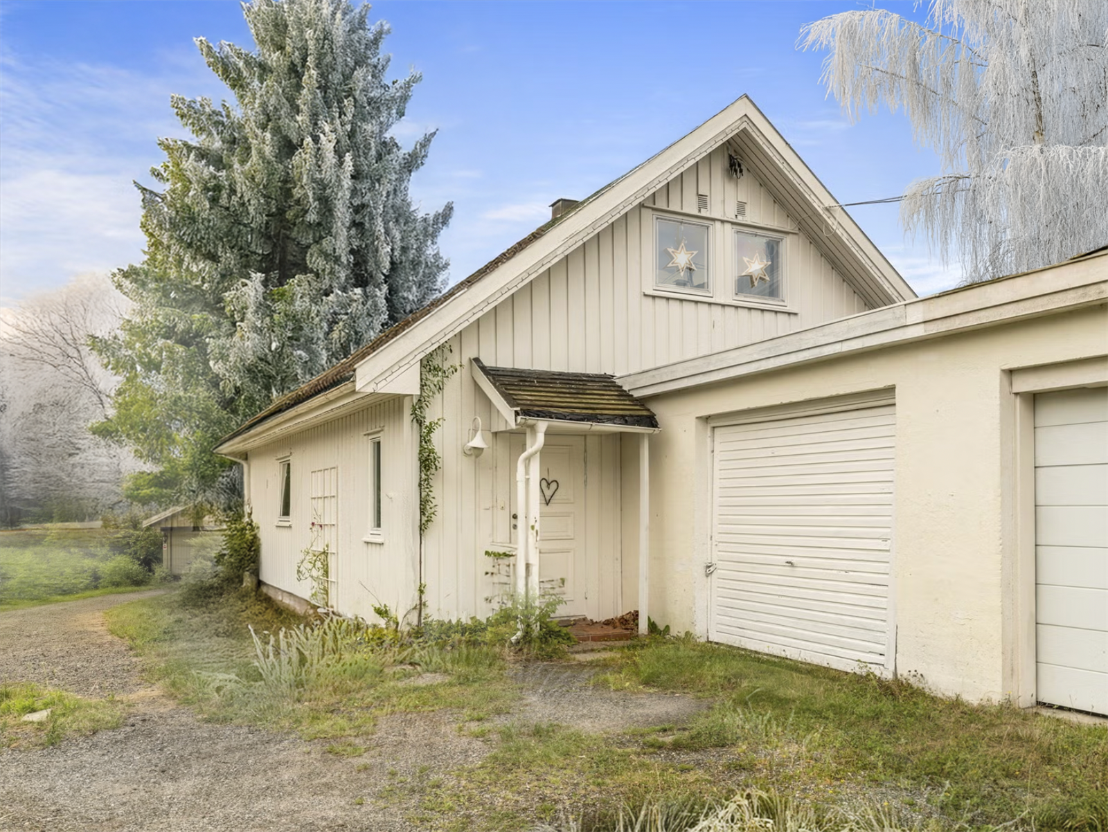 Enebolig rett ved sjøen - Uten boplikt Galleribilde