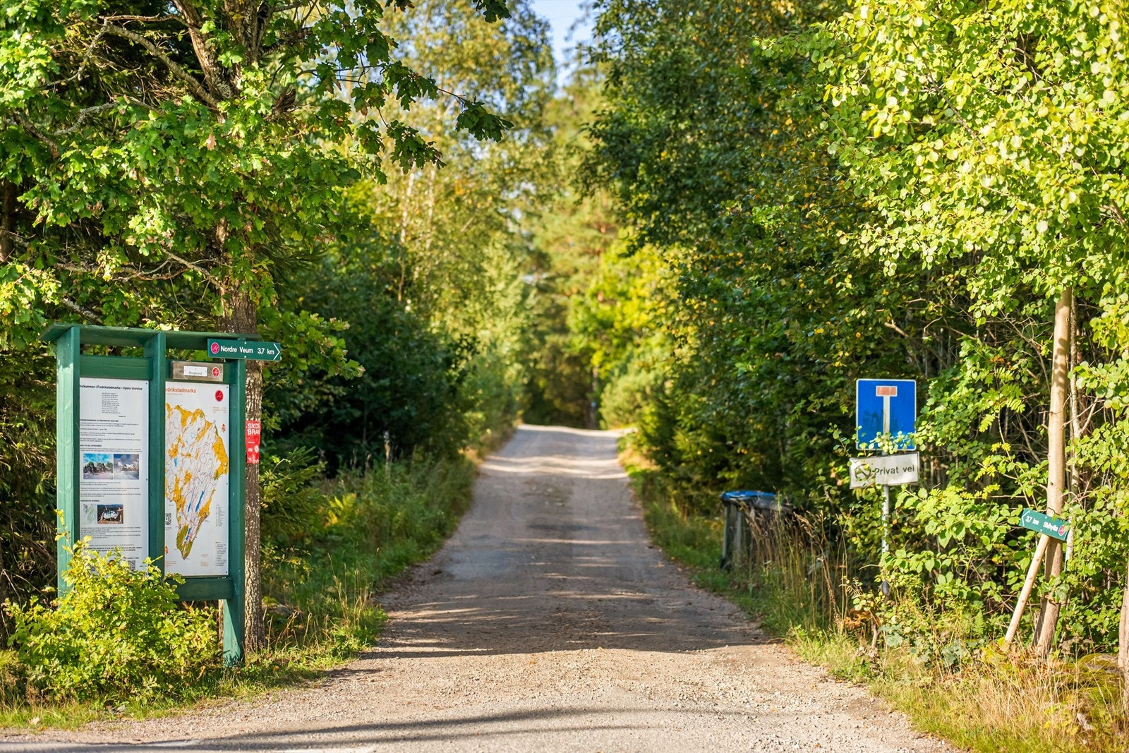 Nærhet til Fredrikstadmarka gjør det enkelt å benytte skog og mark aktivt i det daglige. Galleribilde