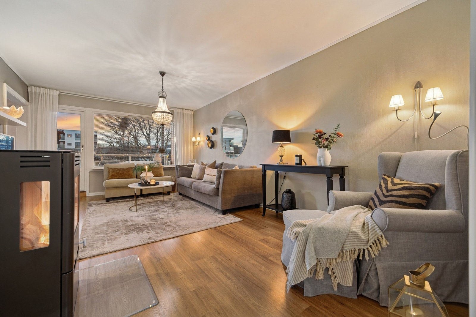 EIE eiendomsmegling ved Amrinder Singh har gleden av å presentere Selsbakkvegen 38D. Foto: Aleksander Jacobsen. Galleribilde