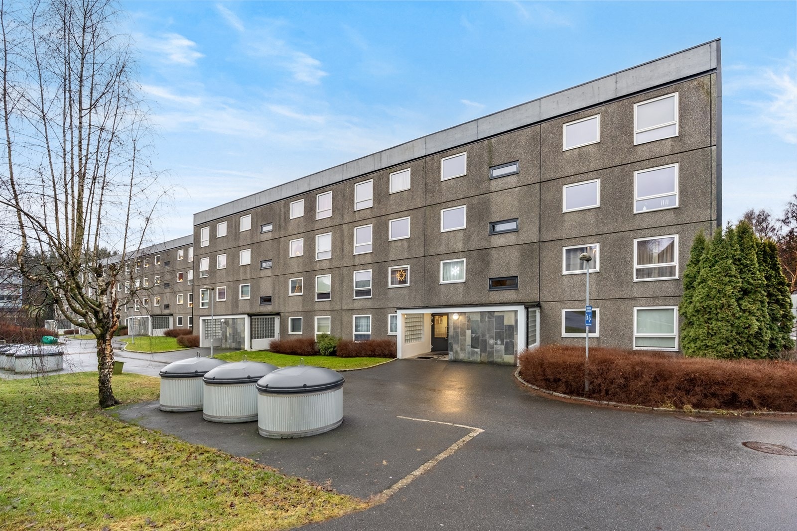 Østausa Borettslag består av 132 boliger. Galleribilde