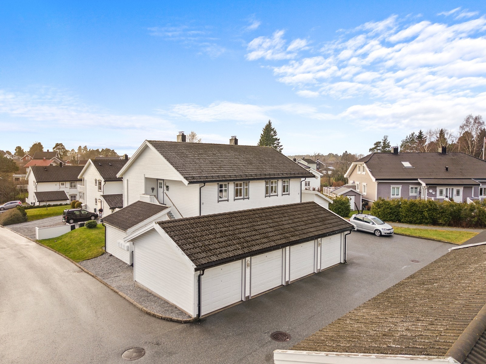 Fasade Hjortsbergtunet Galleribilde