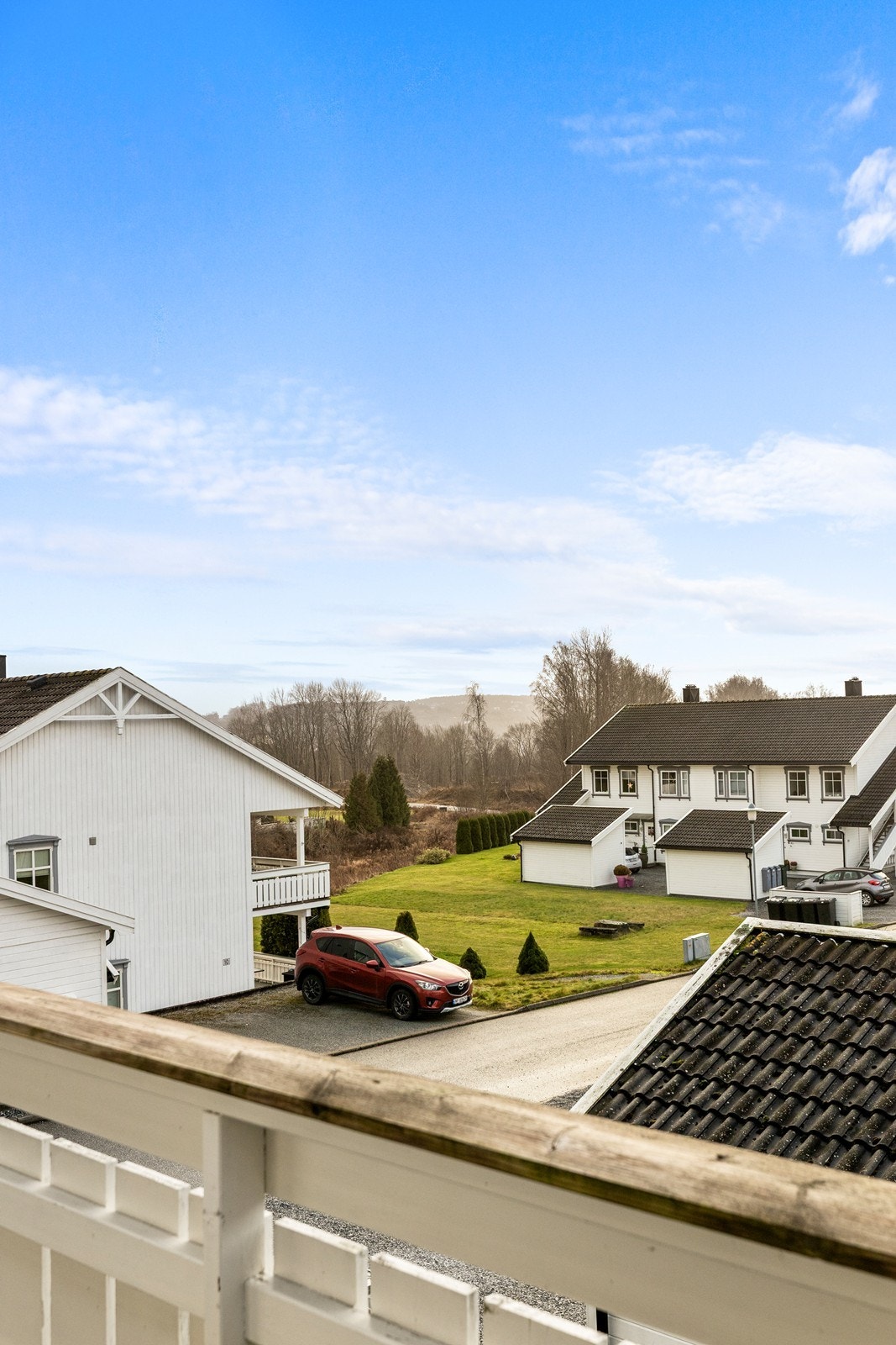Utsyn over nærområdet Galleribilde