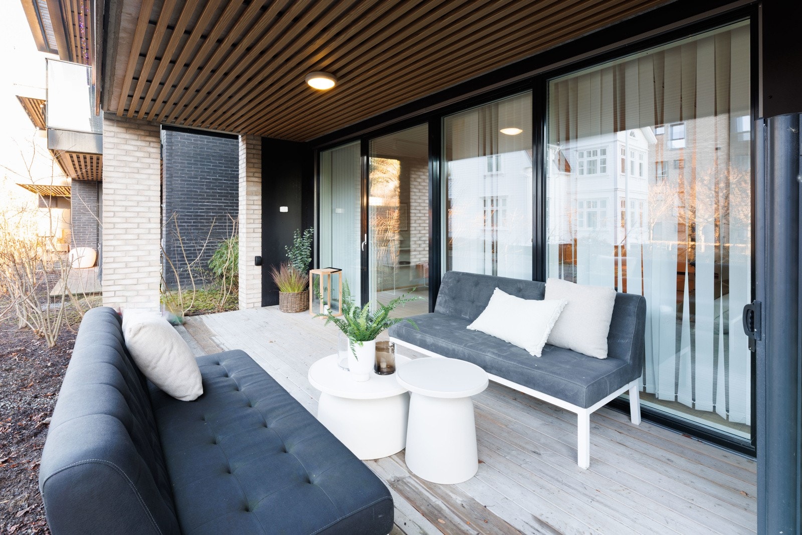 Vestvendt og tiltalende markterrasse Galleribilde