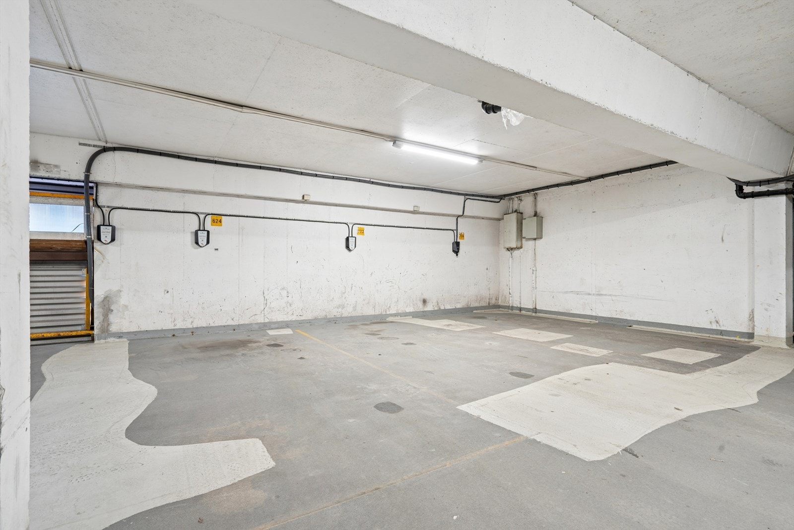 Det medfølger en parkeringsplass i felles garasjeanlegg Galleribilde