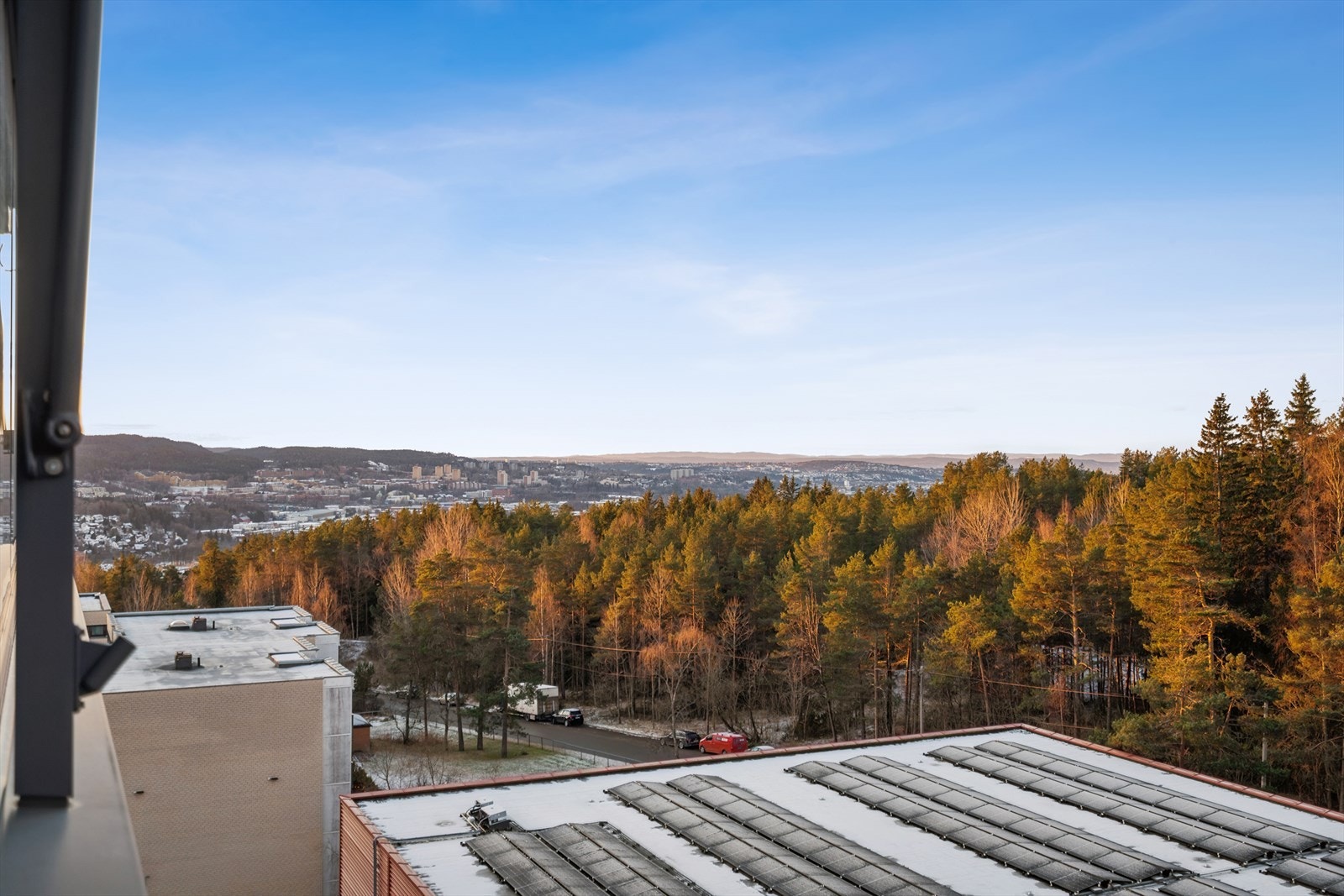 Innglassingen kan skyves ut til sidene så man får en mer åpen og luftig følelse Galleribilde