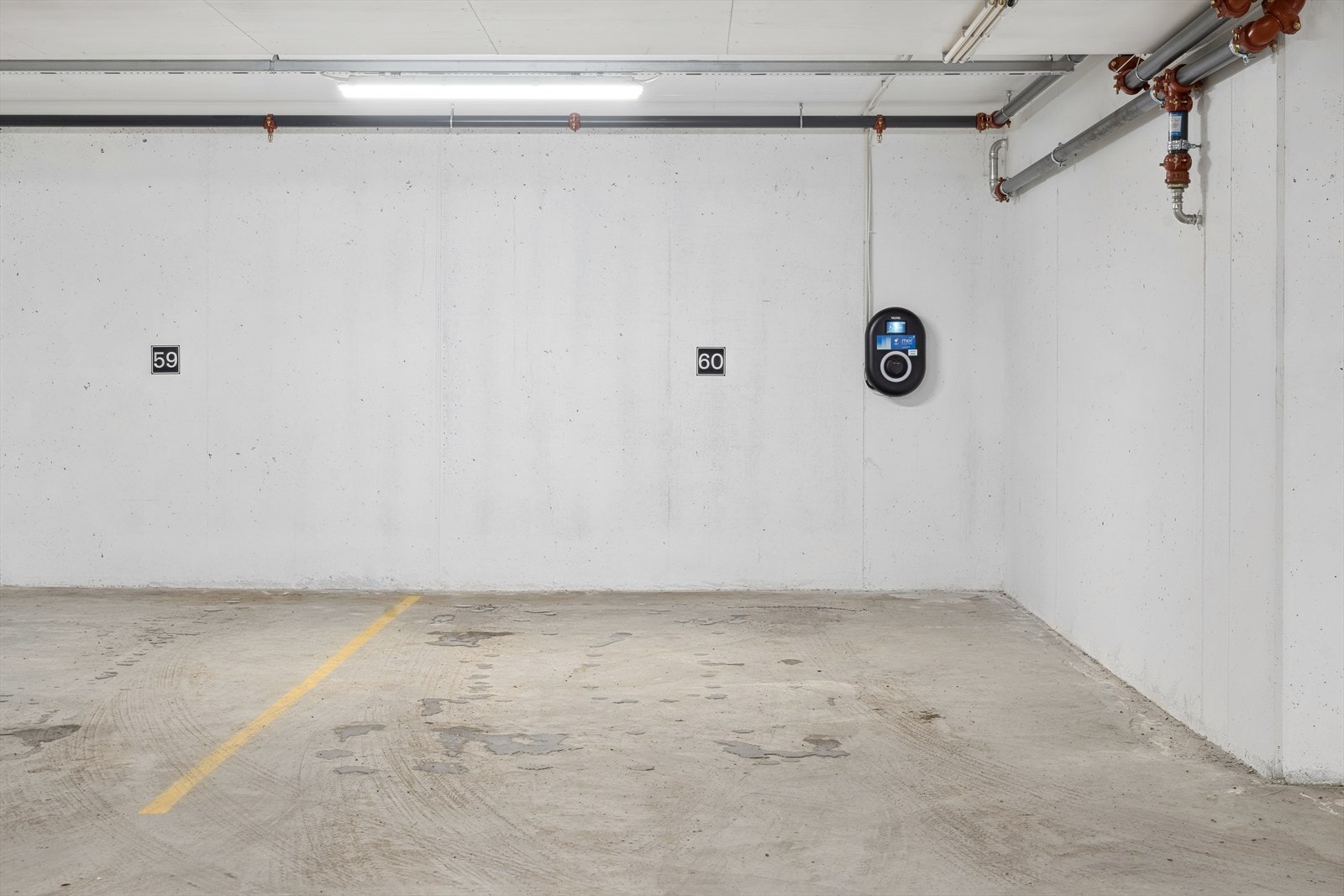 Garasjeplass m/elbillader medfølger Galleribilde